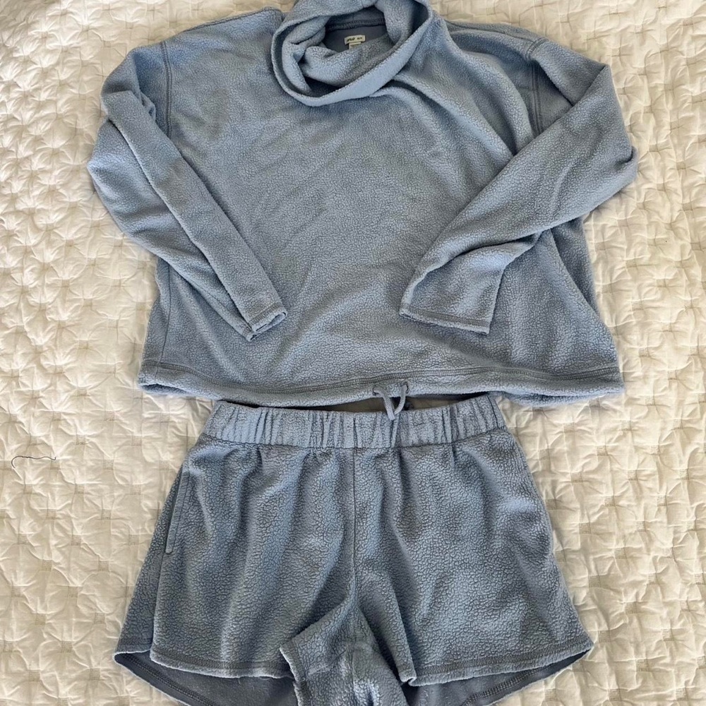 Aerie baby blue set great condition